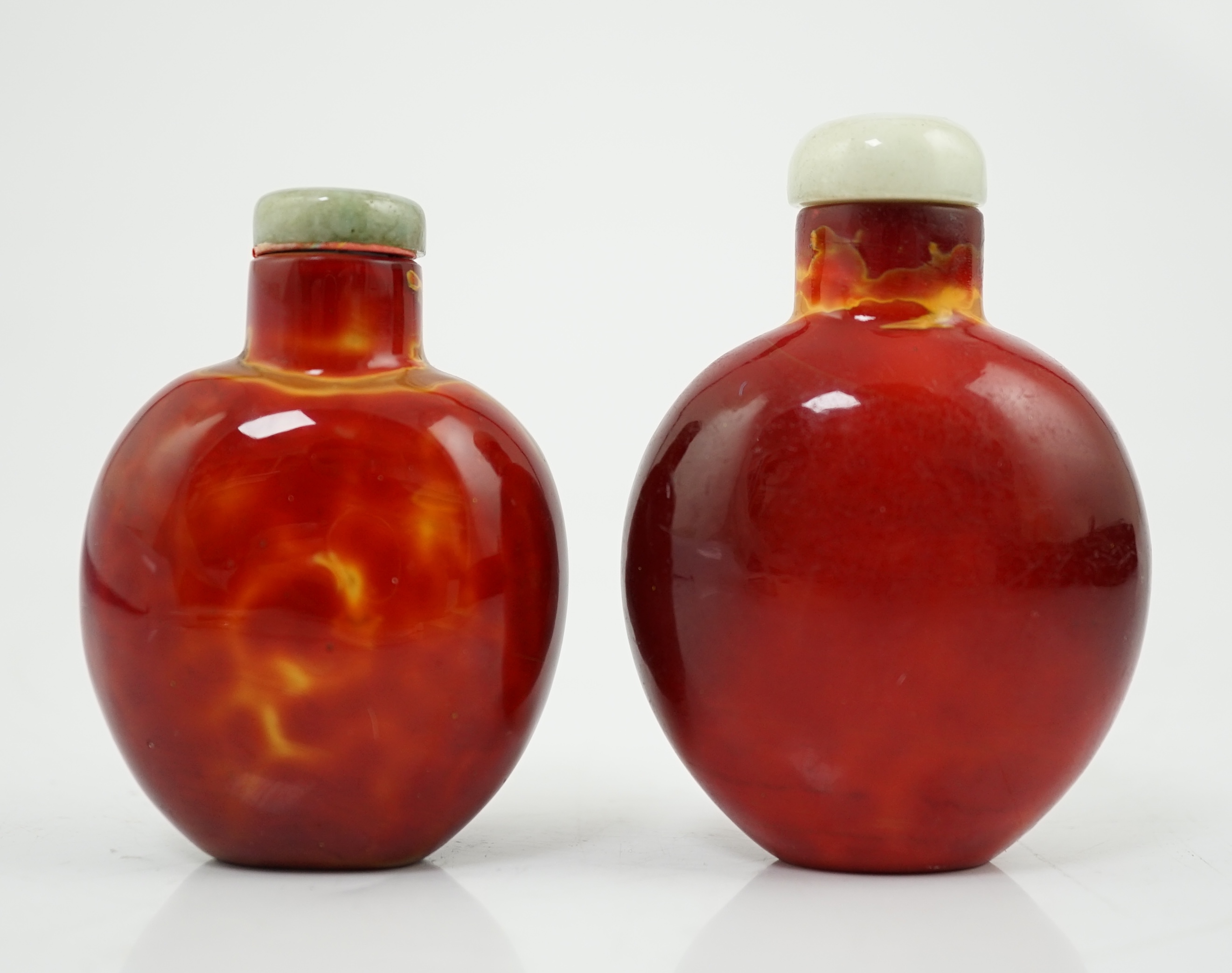 Two Chinese glass snuff bottles imitating realgar, 18th/19th century